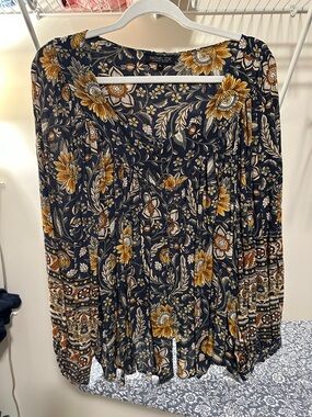 Rachel Zoe Navy Floral Boho Peasant Tunic with Yellow Blooms